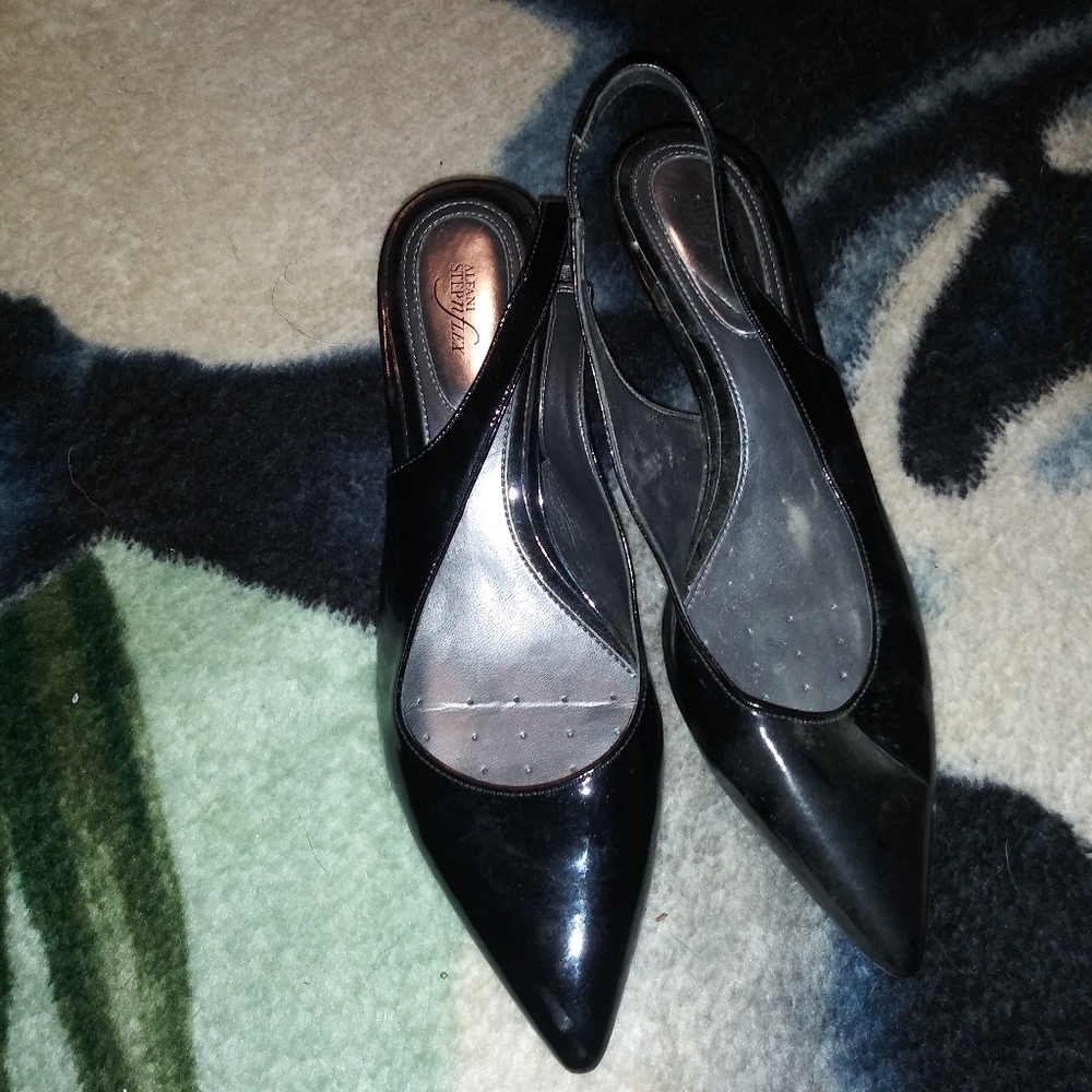 ᴀʟғᴀɴɪ sᴛᴇᴘ ɴ ғʟᴇx ʜᴇᴇʟs